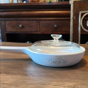 Vintage Corning Ware Country Cornflower 7 inches Sauce Pan with Lid
